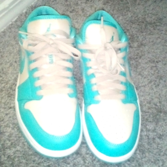 Jordan Shoes - Jordan 1 lows